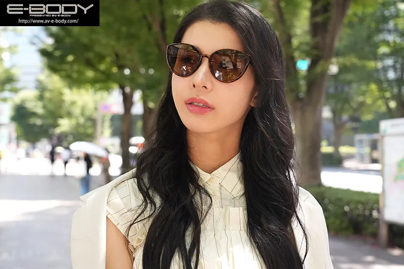 AV女優東雲椿／東雲つばき