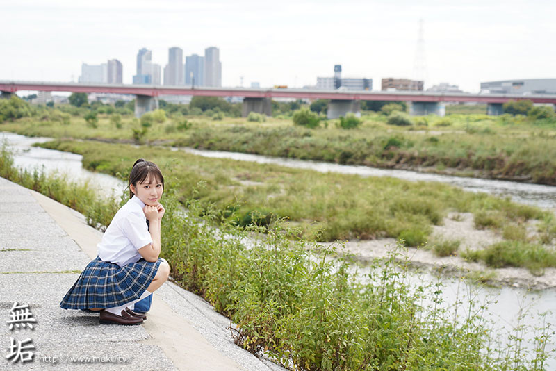 AV女優咲月陽菜